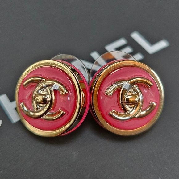 Chanel Pink Earrings Pierced Studs Turnlock CC - Picture 1 of 4
